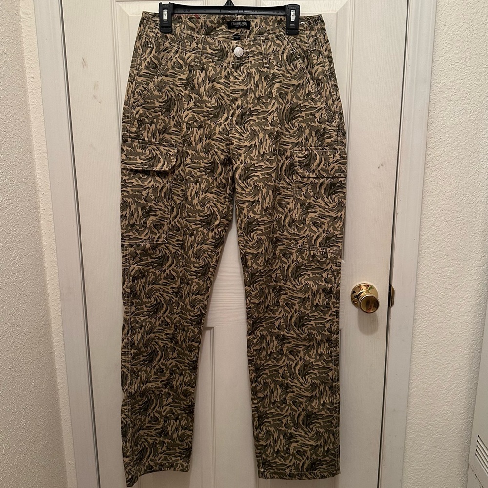 True Religion Men’s Cargo Pants Size 28